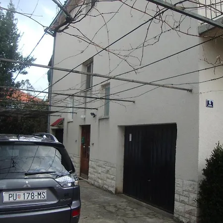 Gabine Vesna Kaštela